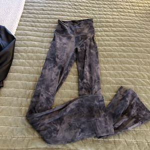 Lululemon flare tie die leggings